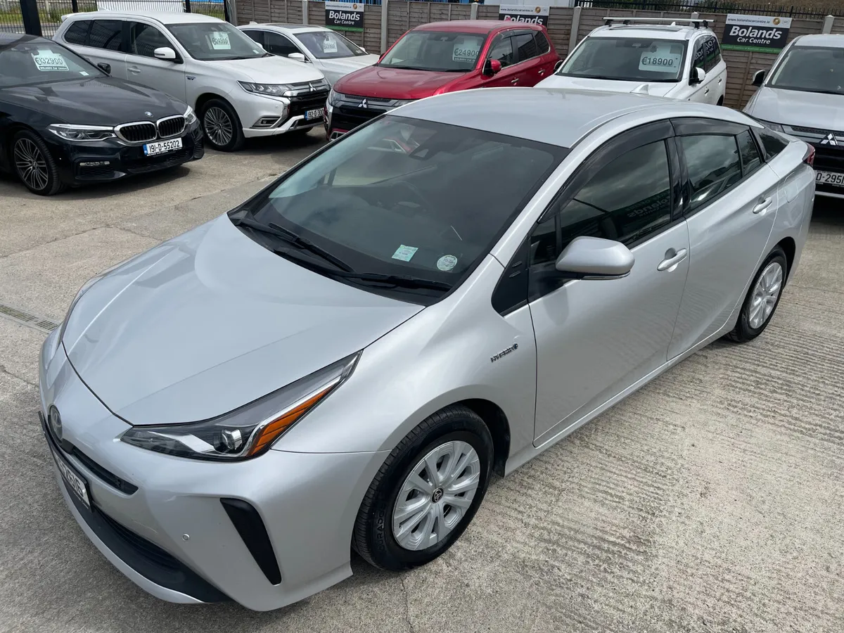 191 Toyota Prius Hybrid 1.8 Automatic ( Low Km's ) - Image 4