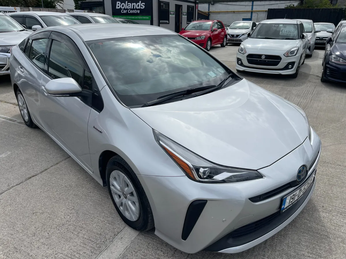 191 Toyota Prius Hybrid 1.8 Automatic ( Low Km's ) - Image 2