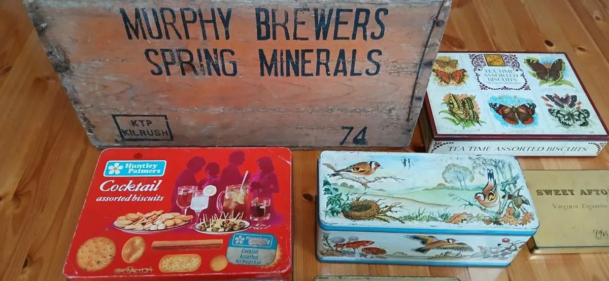 Selection of old shop tins - Image 2