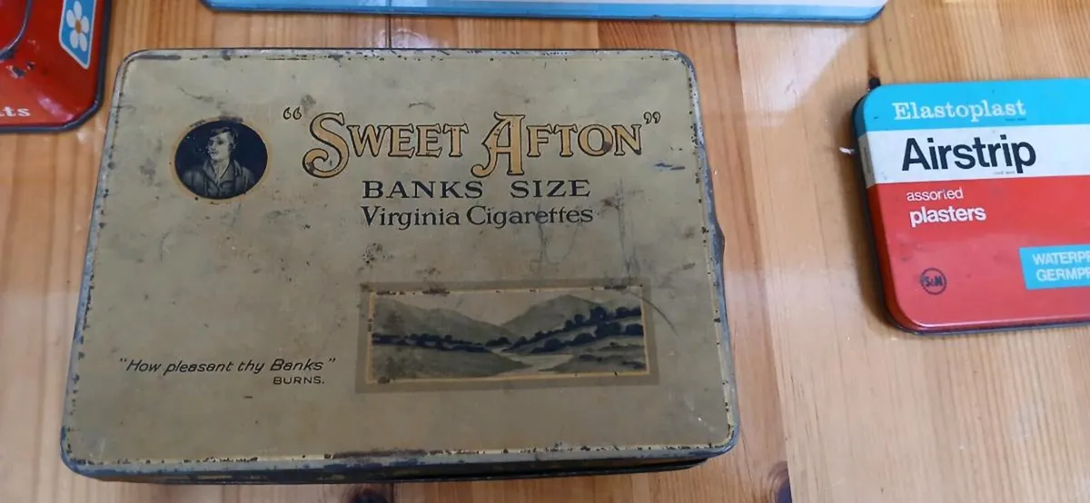 Selection of old shop tins - Image 4