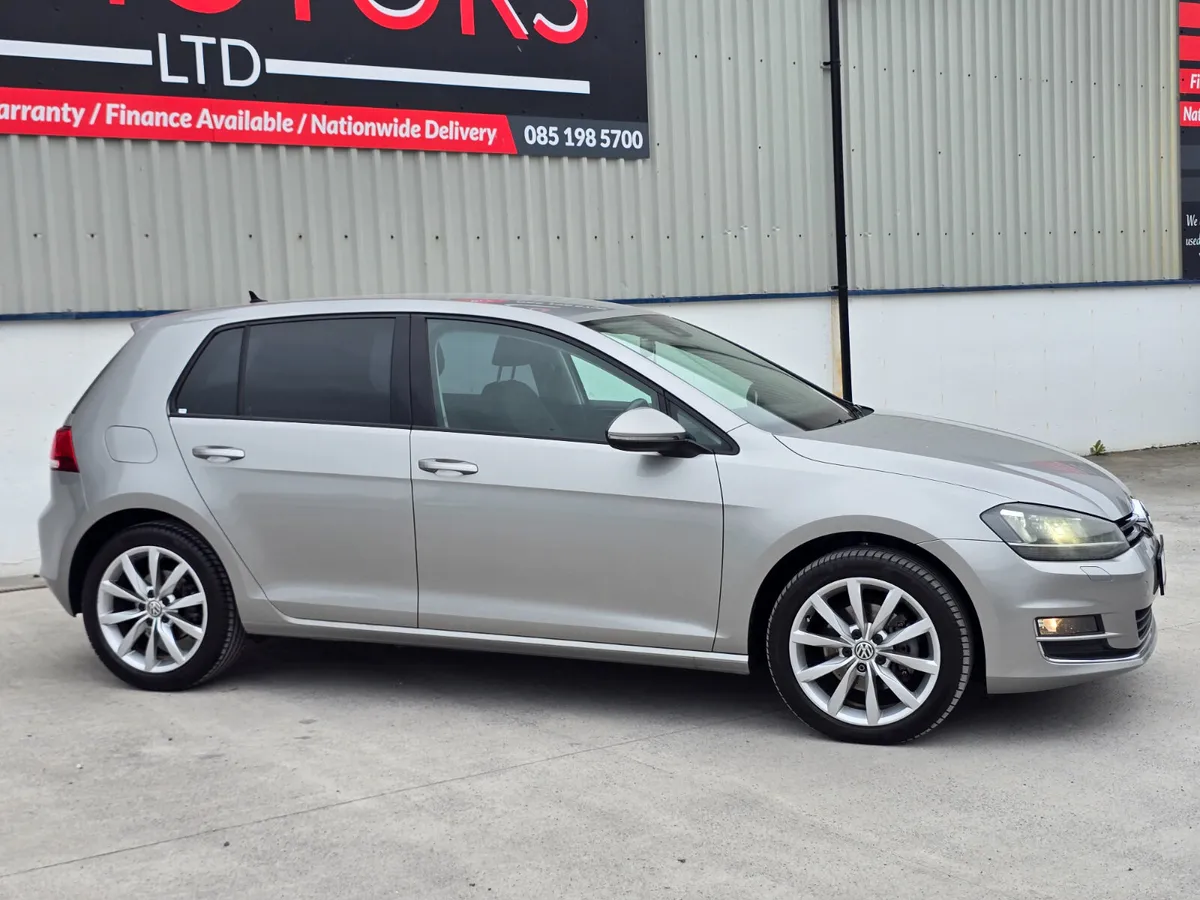 142 VW GOLF 1.4 TSI HIGHLINE HIGH SPEC - Image 3