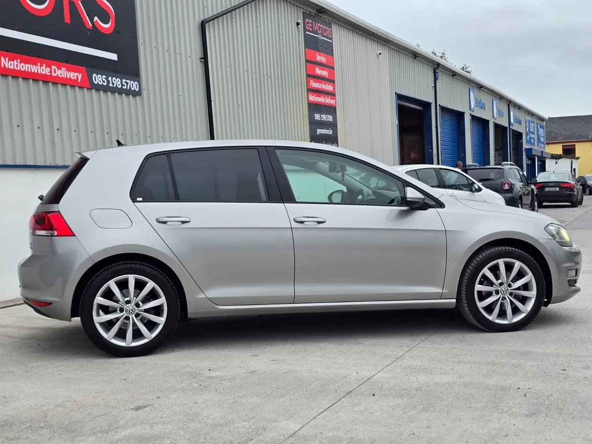 142 VW GOLF 1.4 TSI HIGHLINE HIGH SPEC - Image 4