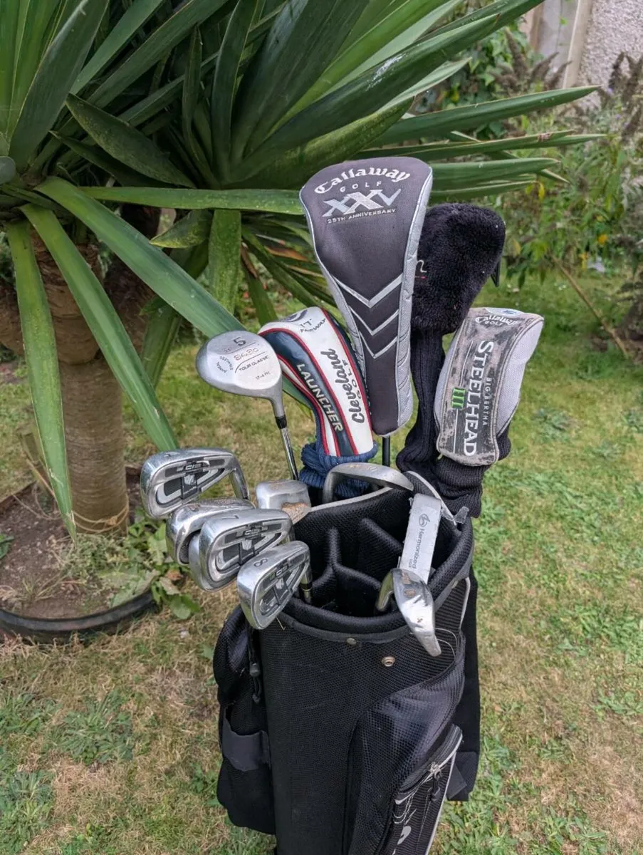 Wilson Golf clubs & bag - Image 2