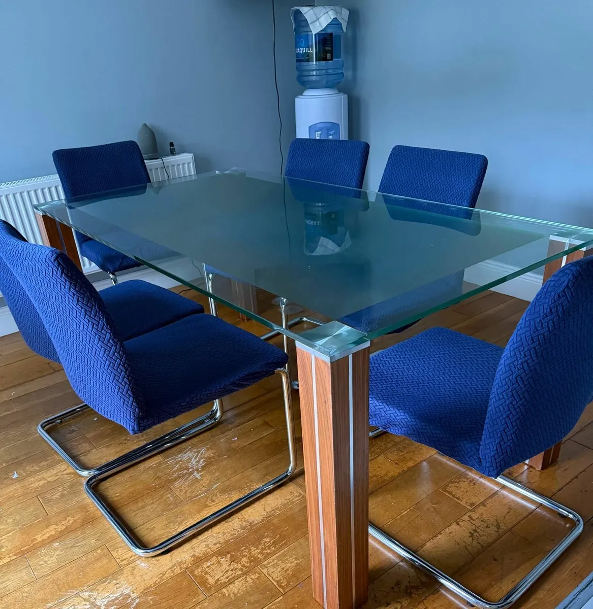 Dining table and six chairs - Image 2