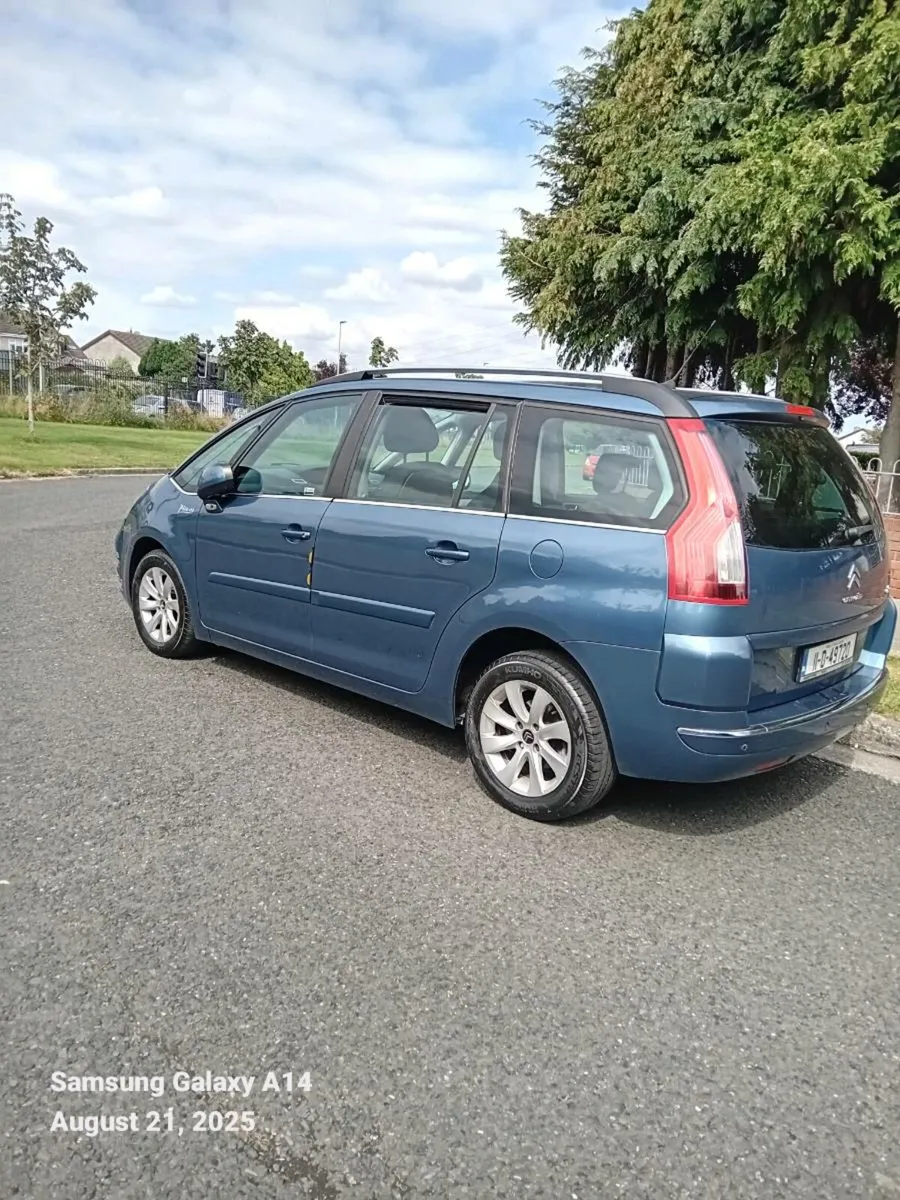 CITROEN C4 PICASSO 7 SEATER...VERY LOW MILEAGE - Image 3