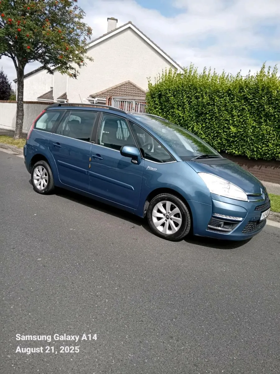 CITROEN C4 PICASSO 7 SEATER...VERY LOW MILEAGE - Image 1
