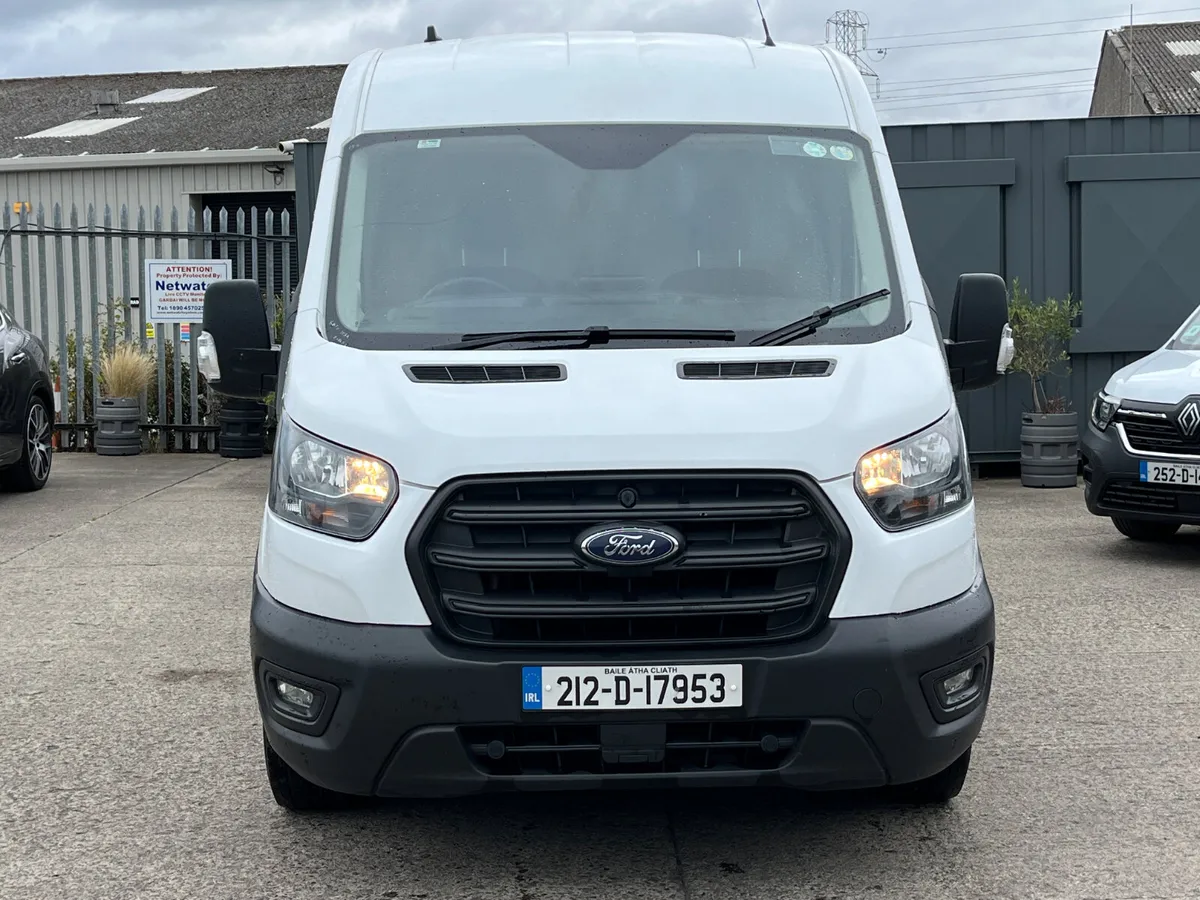 Ford Transit 2021 - Image 2