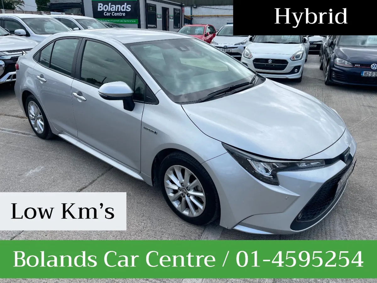201 Toyota Corolla Hybrid 1.8 Automatic Saloon 4dr - Image 1