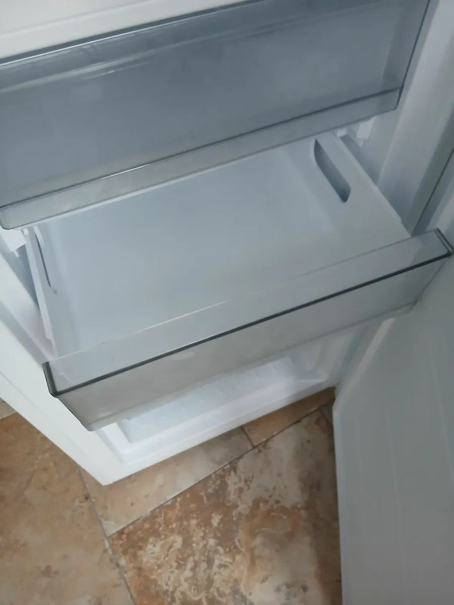 Fridge/Freezer - Image 4