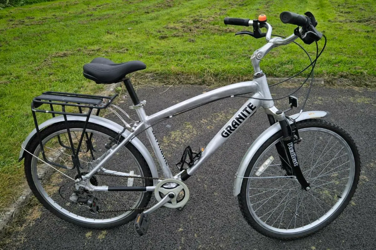 CITY-TOURING BICYCLE FOR ADULT - Image 1