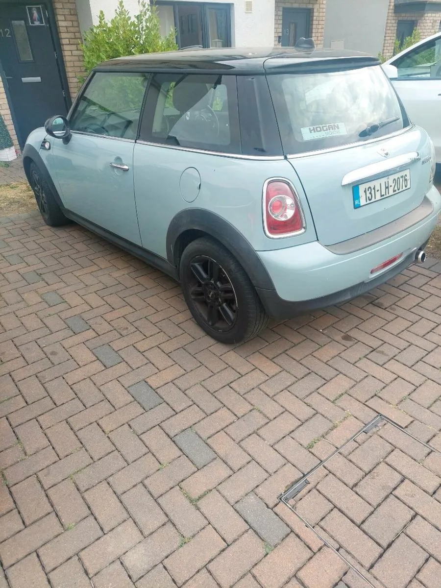 2013 Mini cooper - Image 1