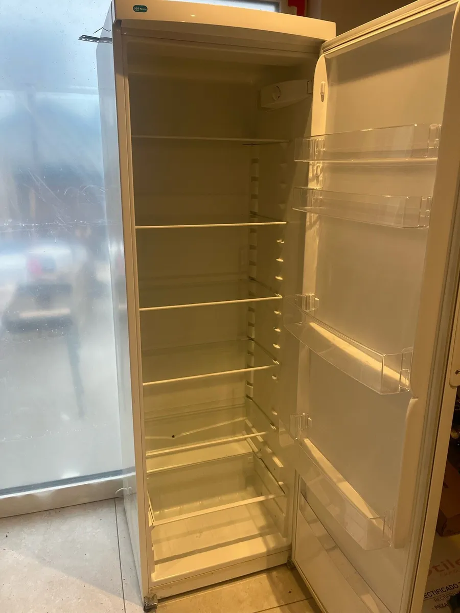 Fridge - Image 2