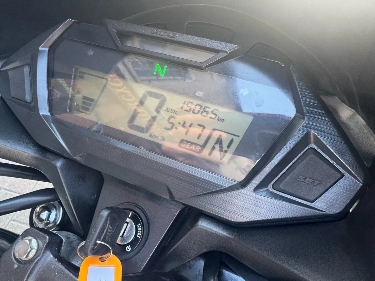 2024 Honda CB125F - Image 4