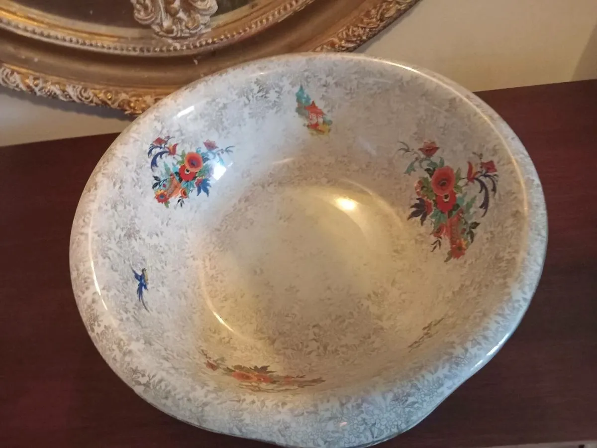antique empire england bowl 5x12 - Image 1