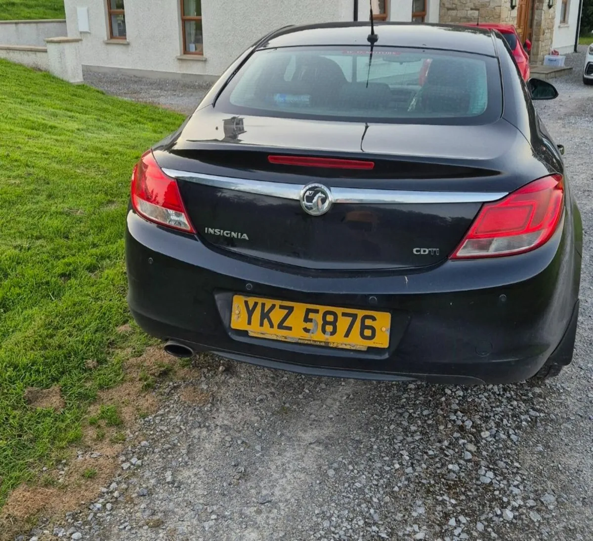 Vauxhall Insignia 2010 - Image 2
