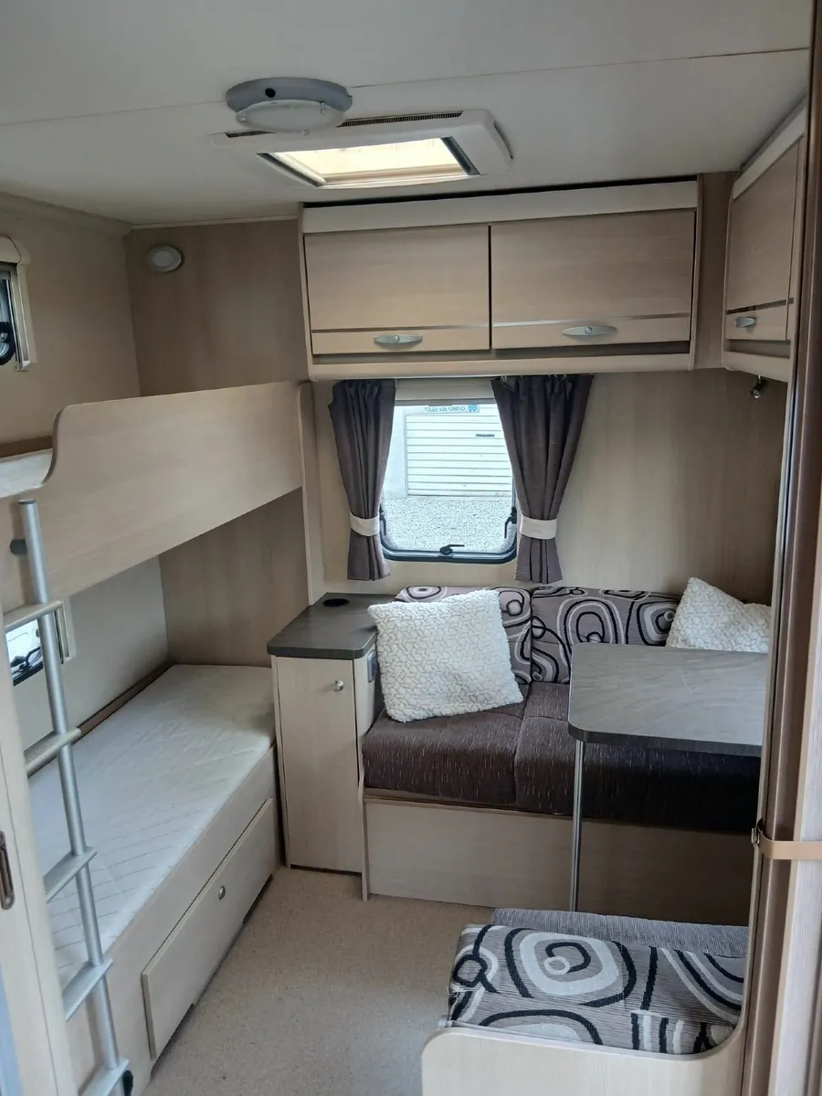 6 Berth Caravan Sterling Eccles Sport Fixed bunks - Image 2