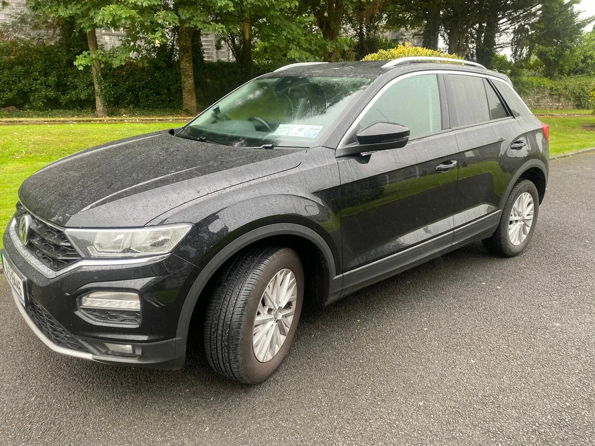 Volkswagen T-roc - Image 3