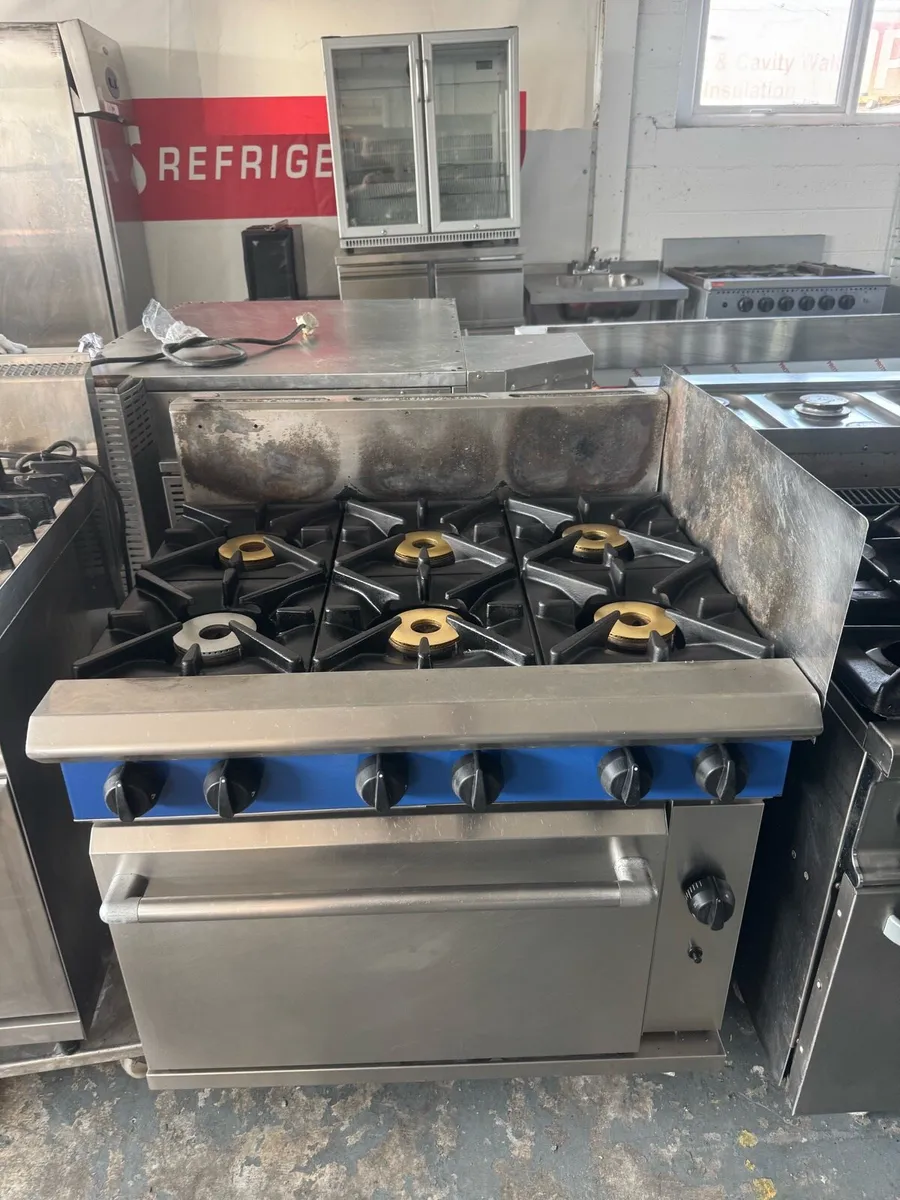 Catering warehouse sale - Image 1