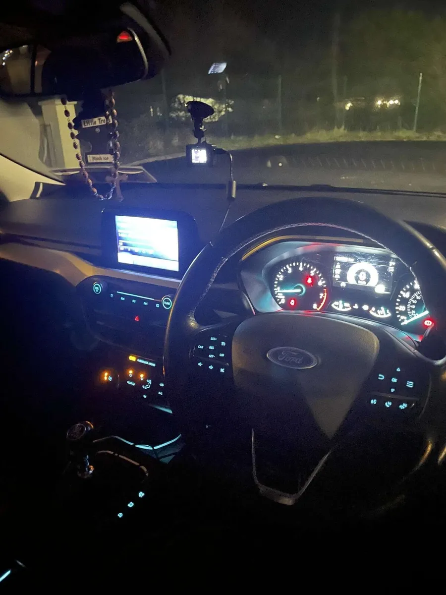 Ford Focus 2018 - Image 3