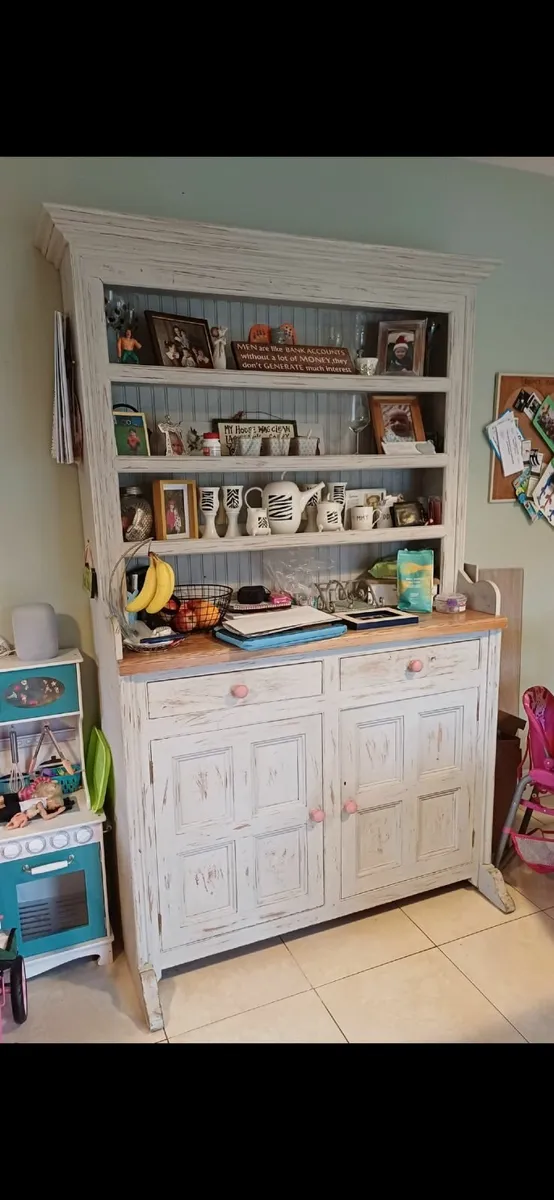 Kitchen dresser - Image 1
