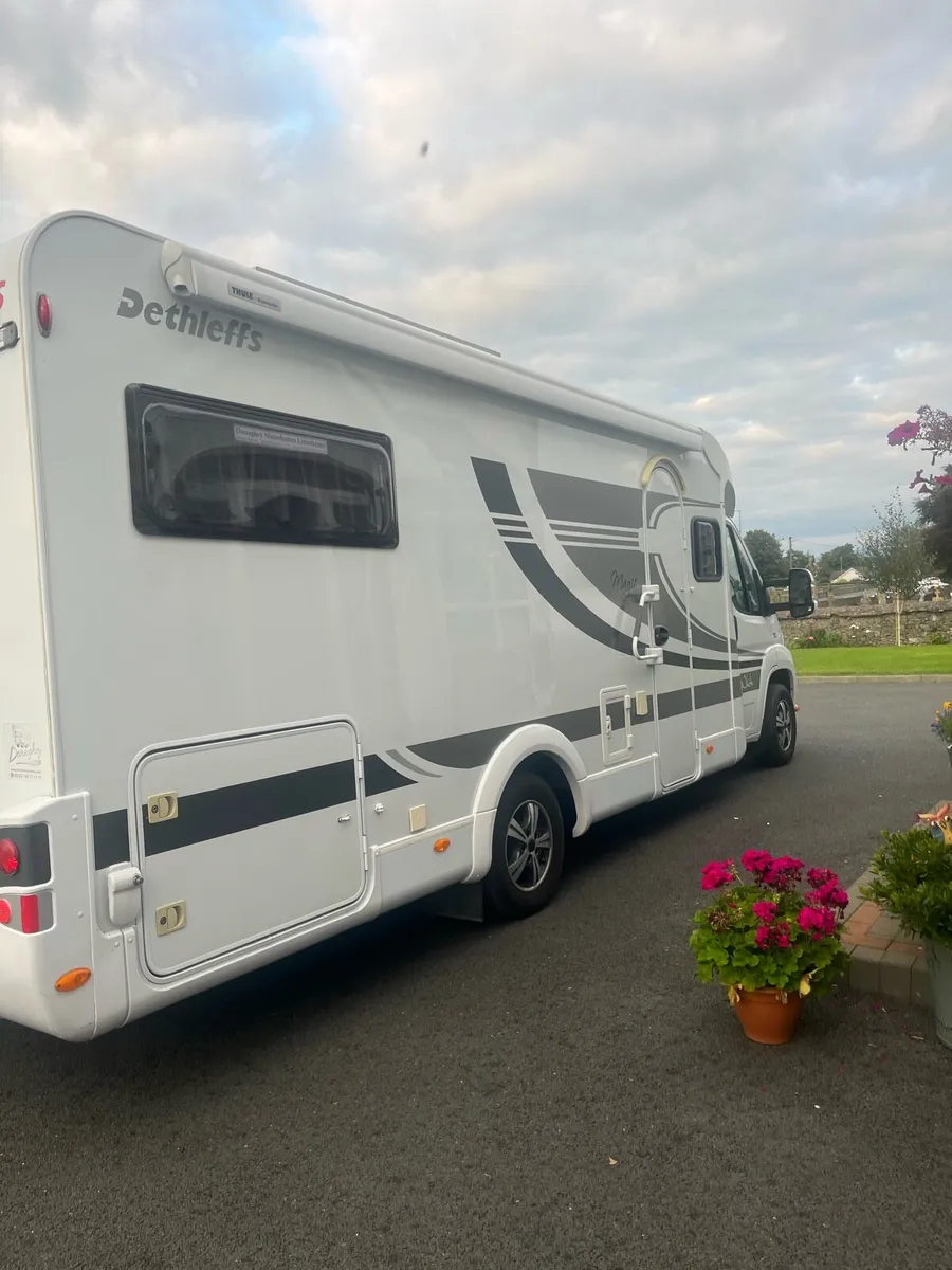 Motorhome - Image 2