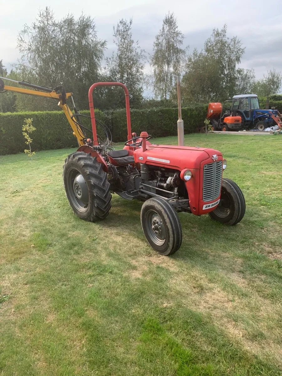 Massey Ferguson 35x and McConnell swingtrim - Image 4
