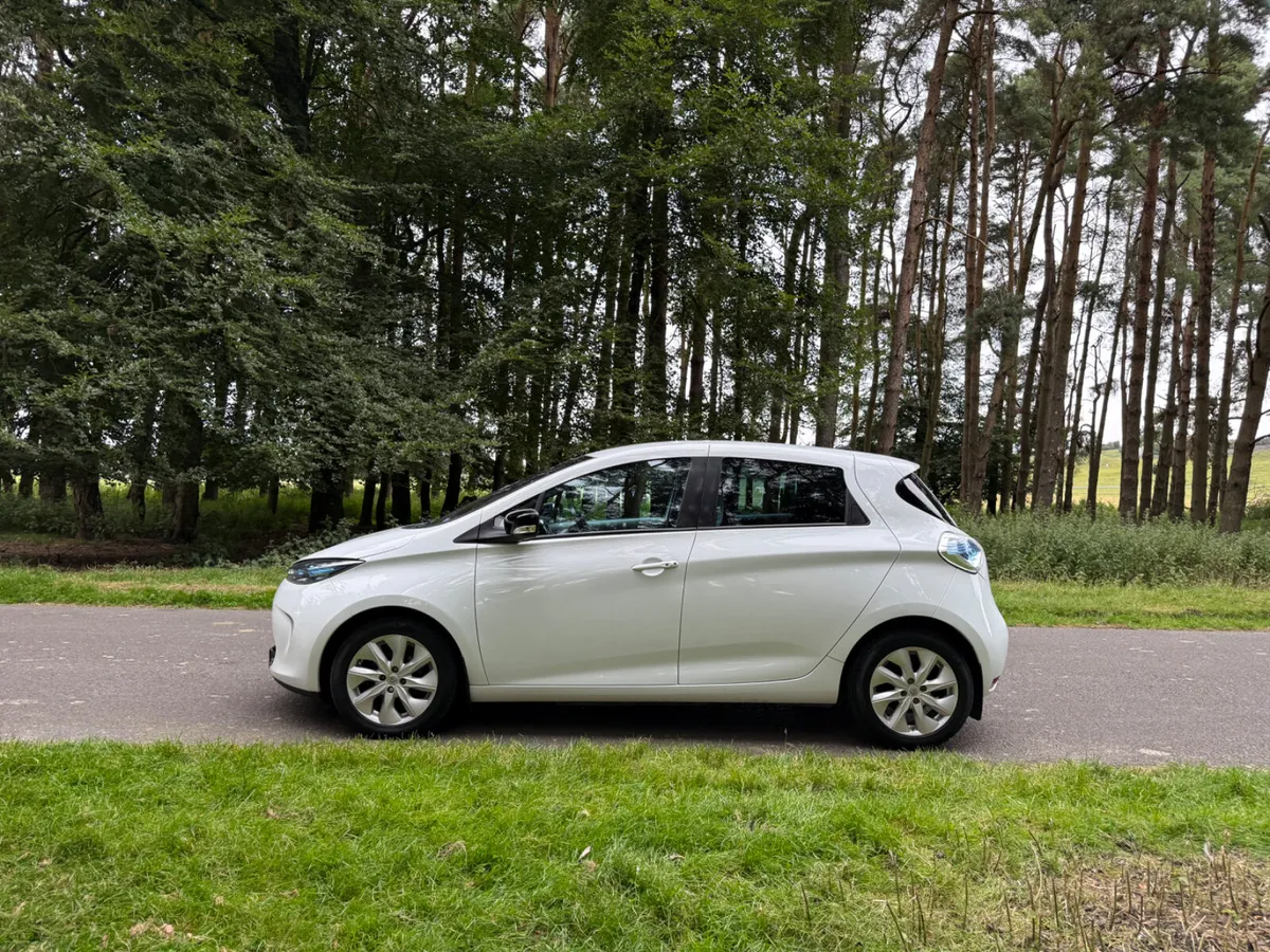 Renault Zoe 2015 - Image 4