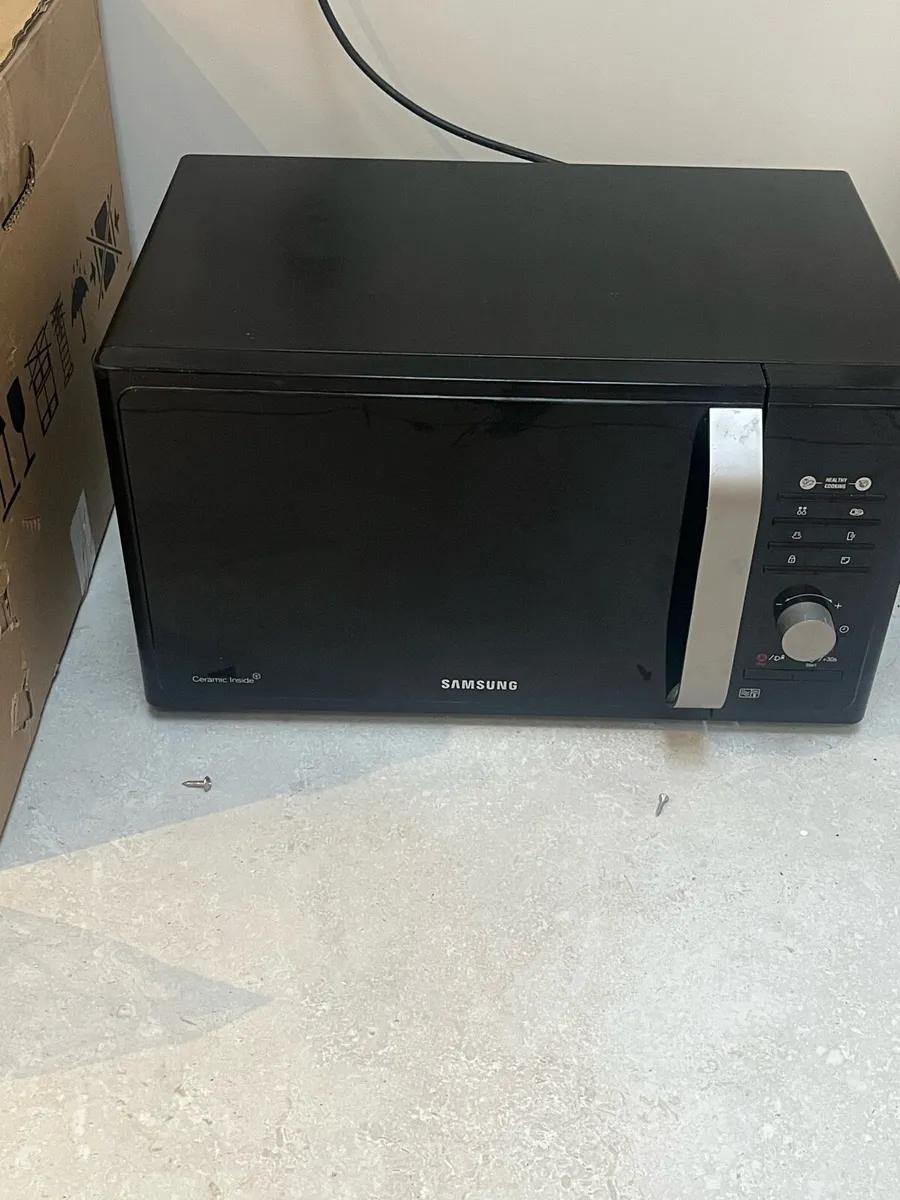 Microwave