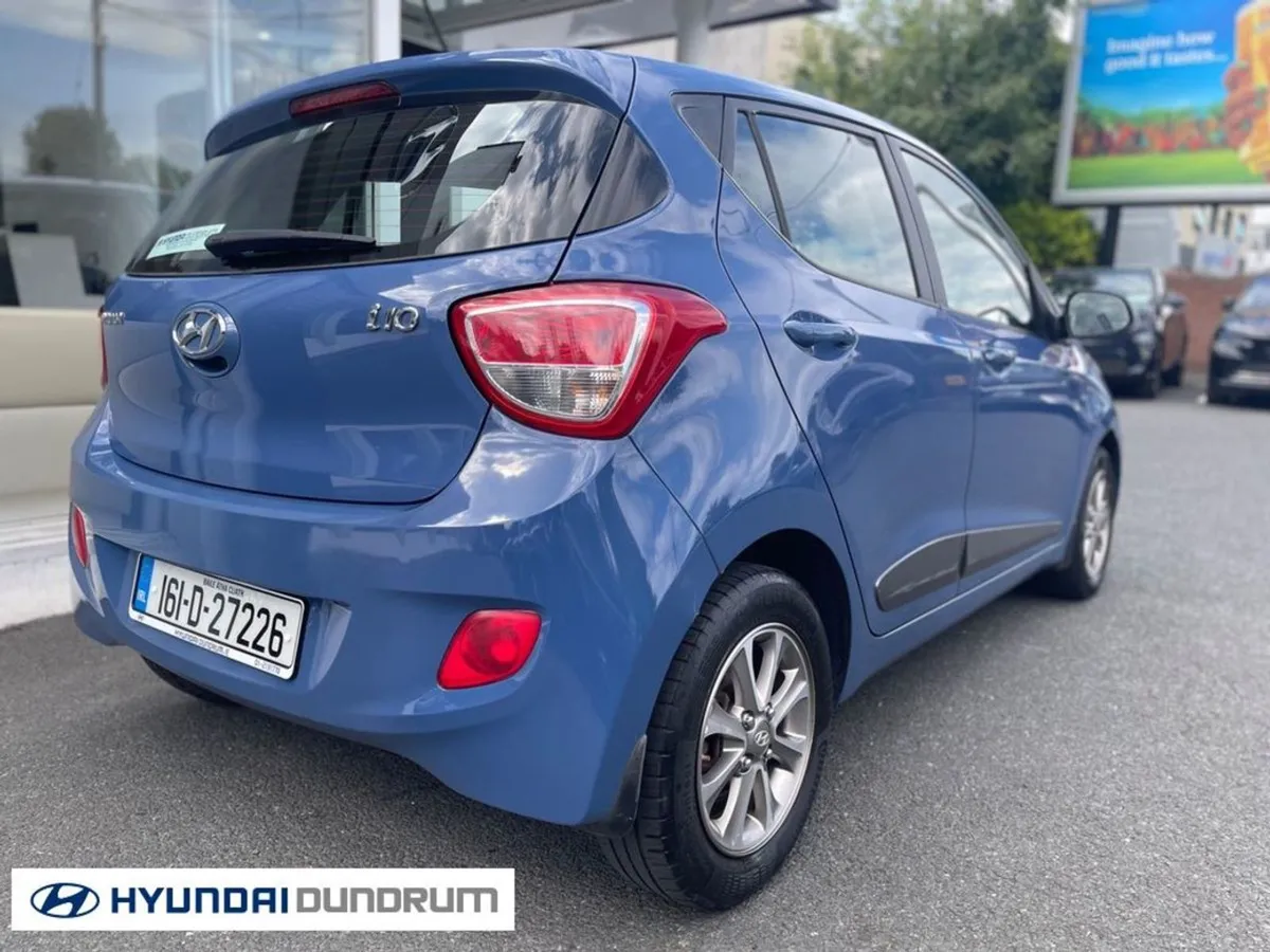 Hyundai i10 Deluxe 4DR Auto - Image 4