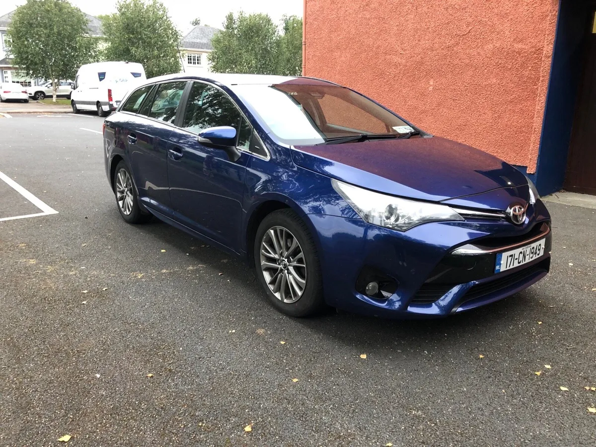 Toyota Avensis - Image 2
