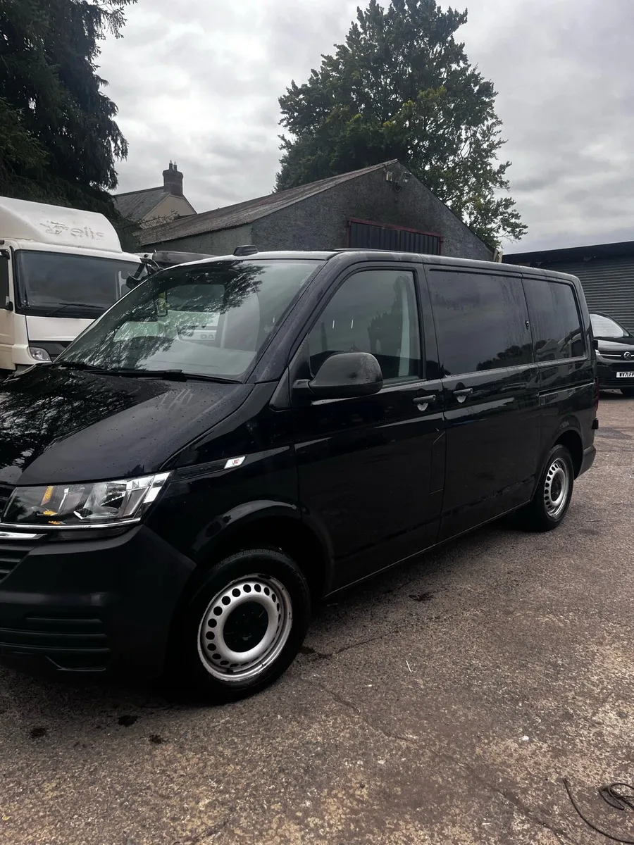 2020 Vw transporter - Image 2