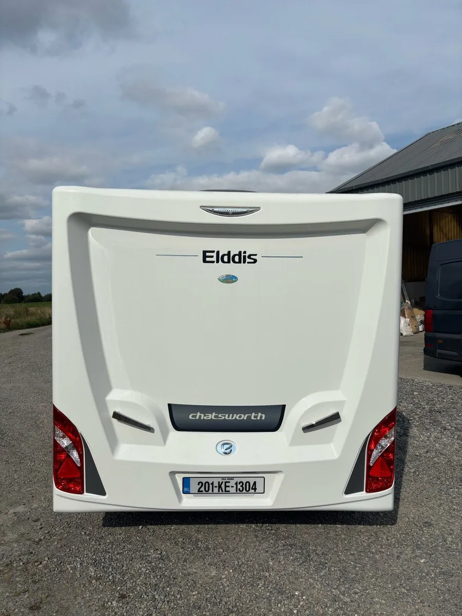 Caravan - Image 2