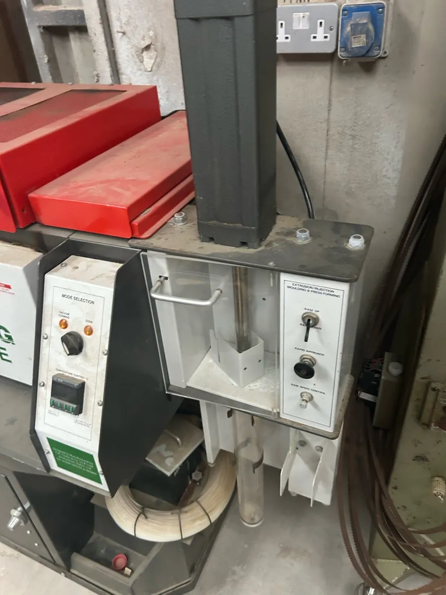 Ex school thermoforming centre - Image 4