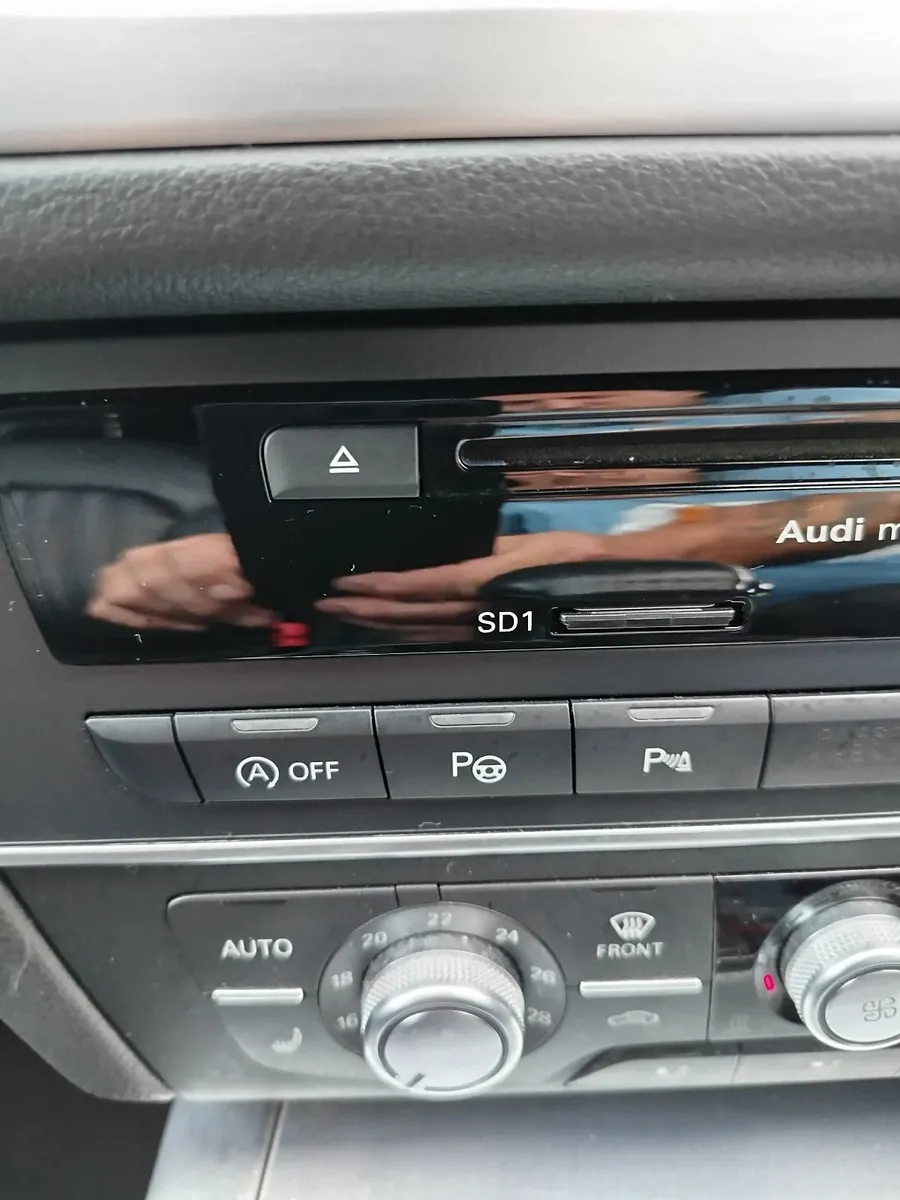 Audi A6 2012 - Image 2