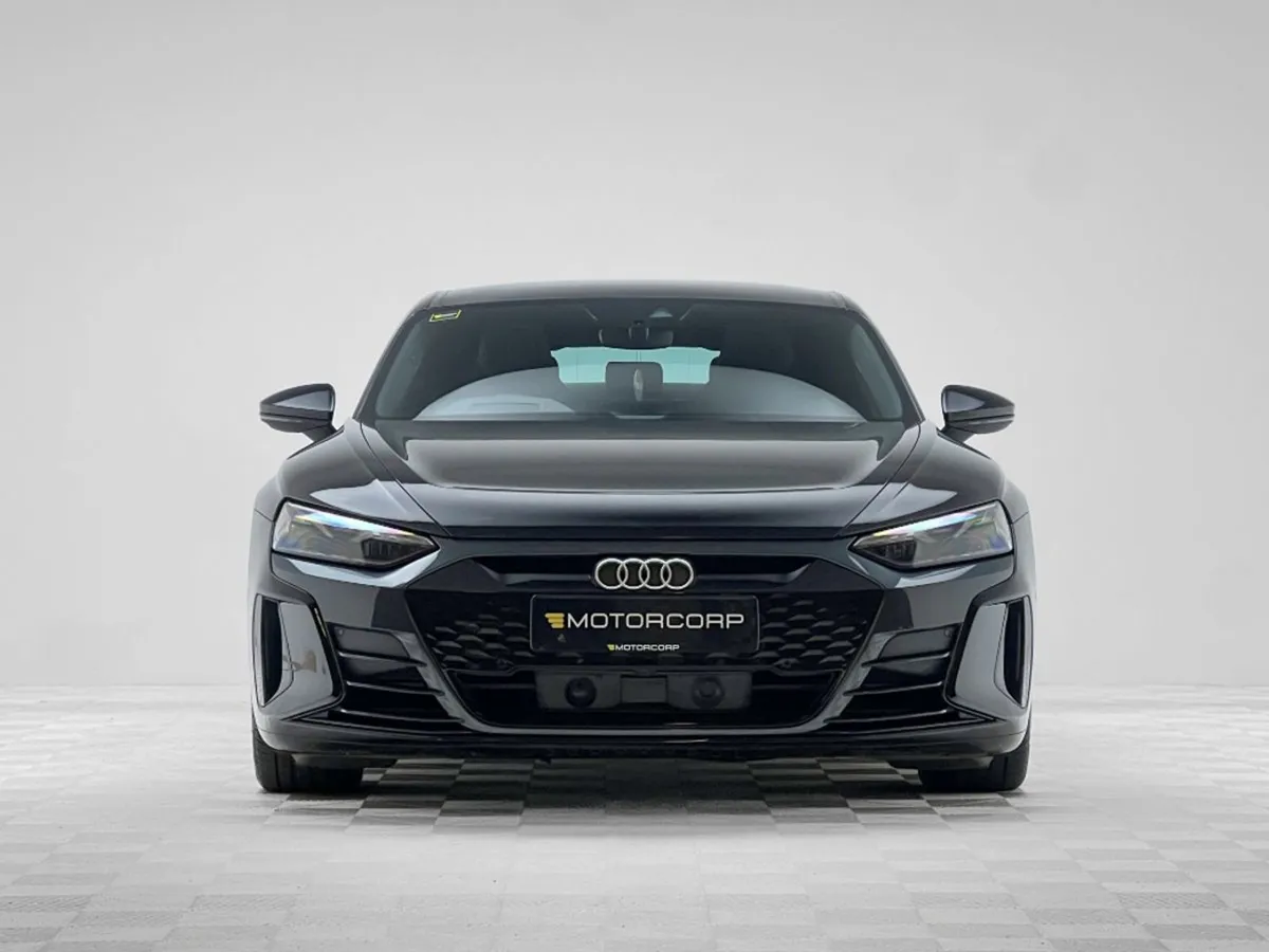 Audi e-tron GT GT Quattro - Image 2