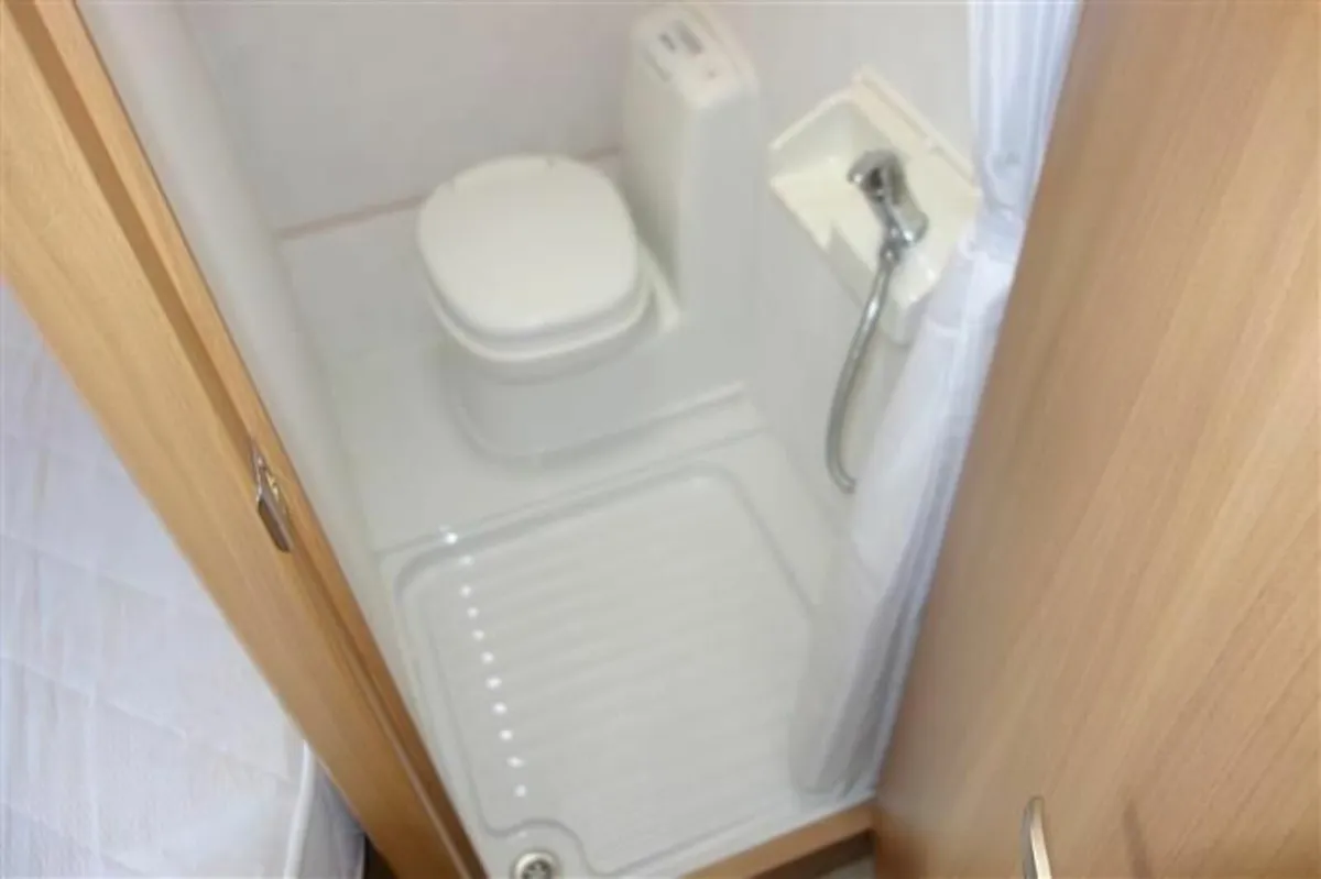 great deals at www,newbridgecaravans.ie - Image 3