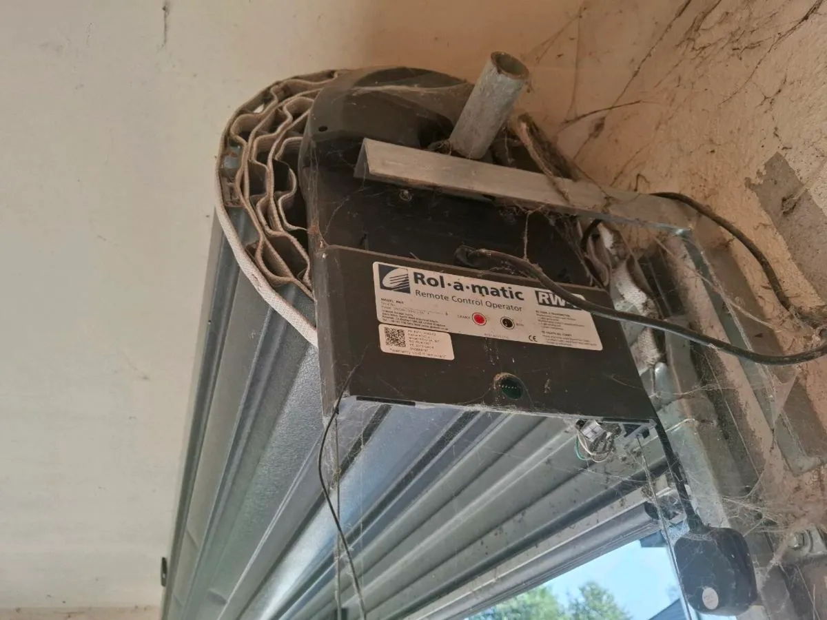 Rol a matic garage door - Image 2