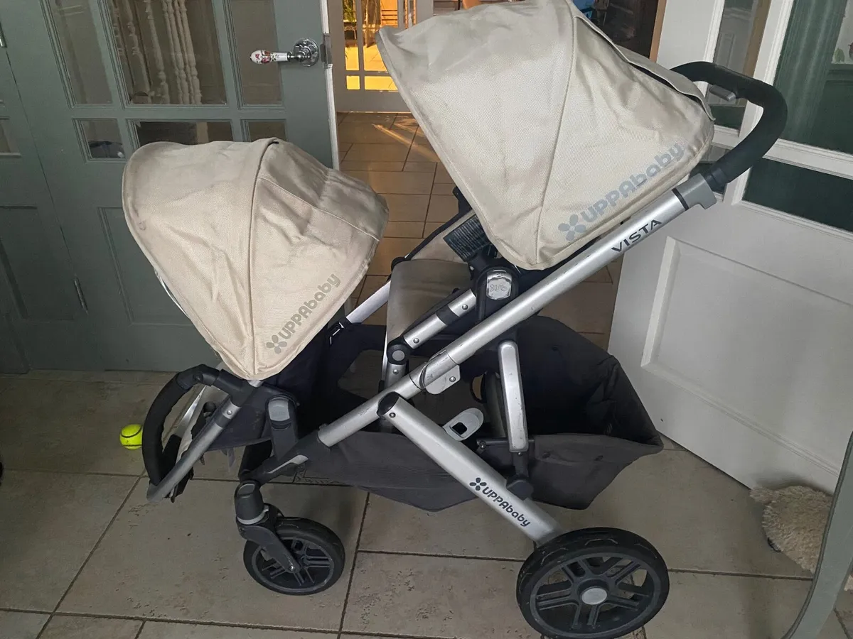 Uppababy Vista Double Buggy & Buggy Board - Image 1
