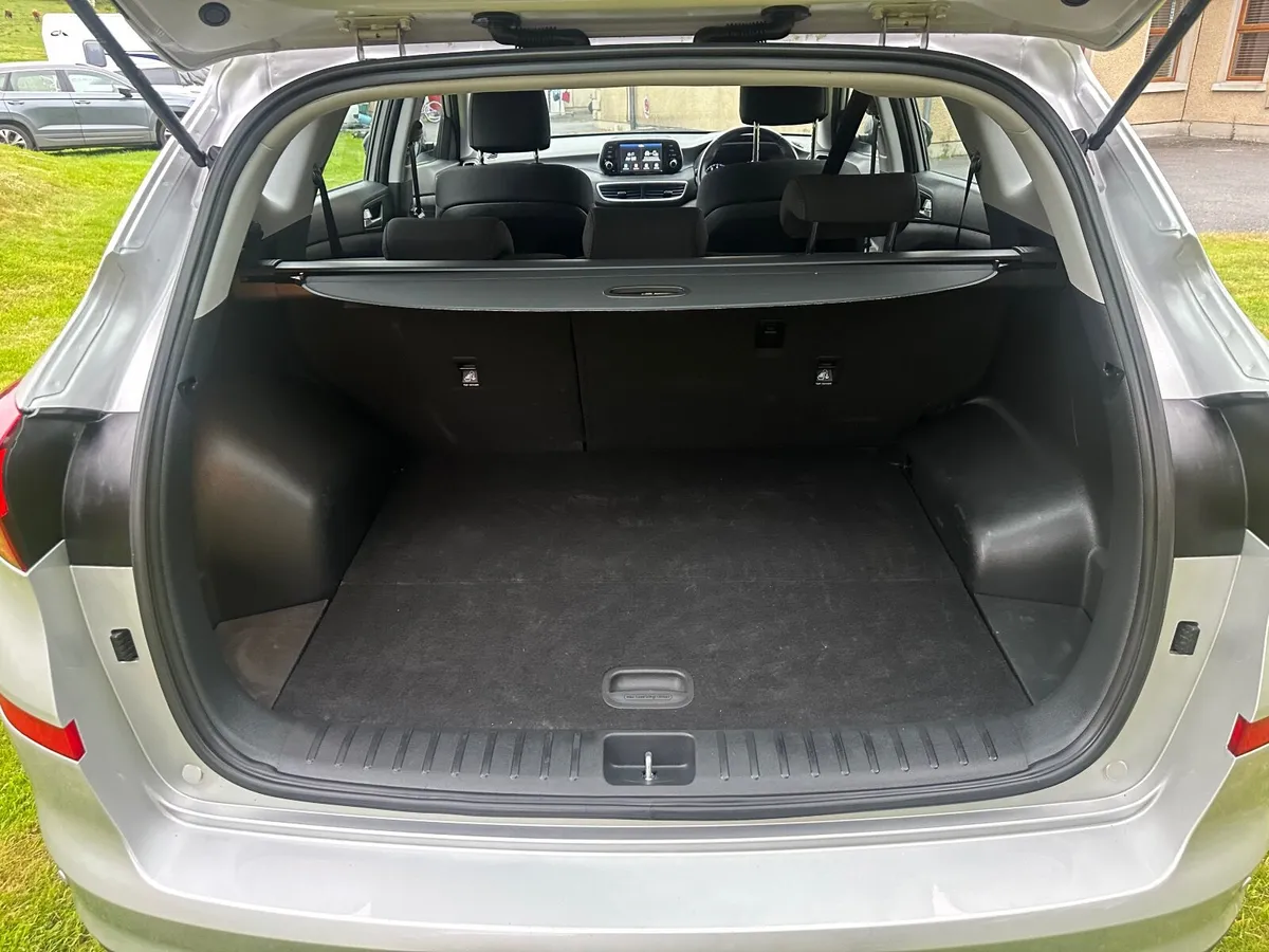 Hyundai Tucson 2019 NI Reg - Image 3