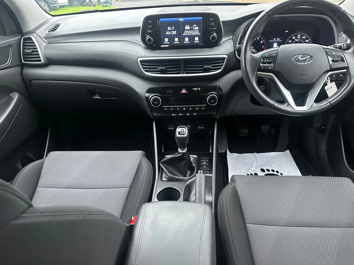 Hyundai Tucson 2019 NI Reg - Image 4