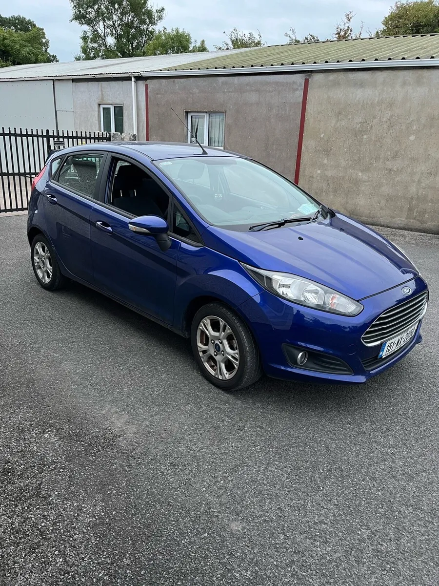 Ford Fiesta Zetec - Image 1