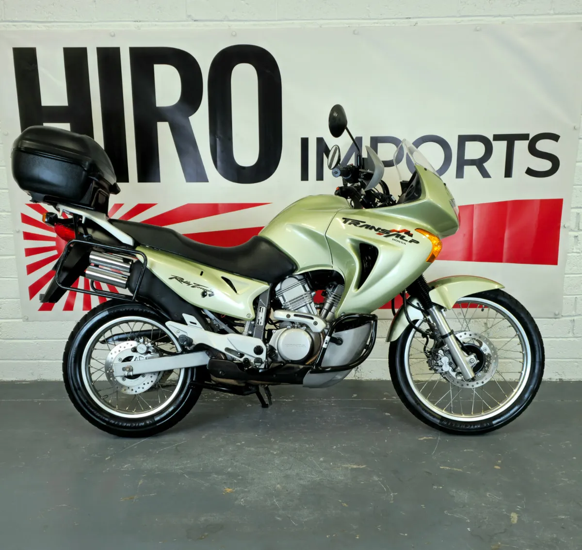 2001 Honda XL650V Transalp - Image 1