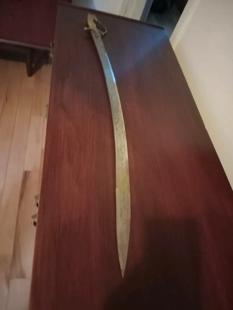 antique lion head sword - Image 1