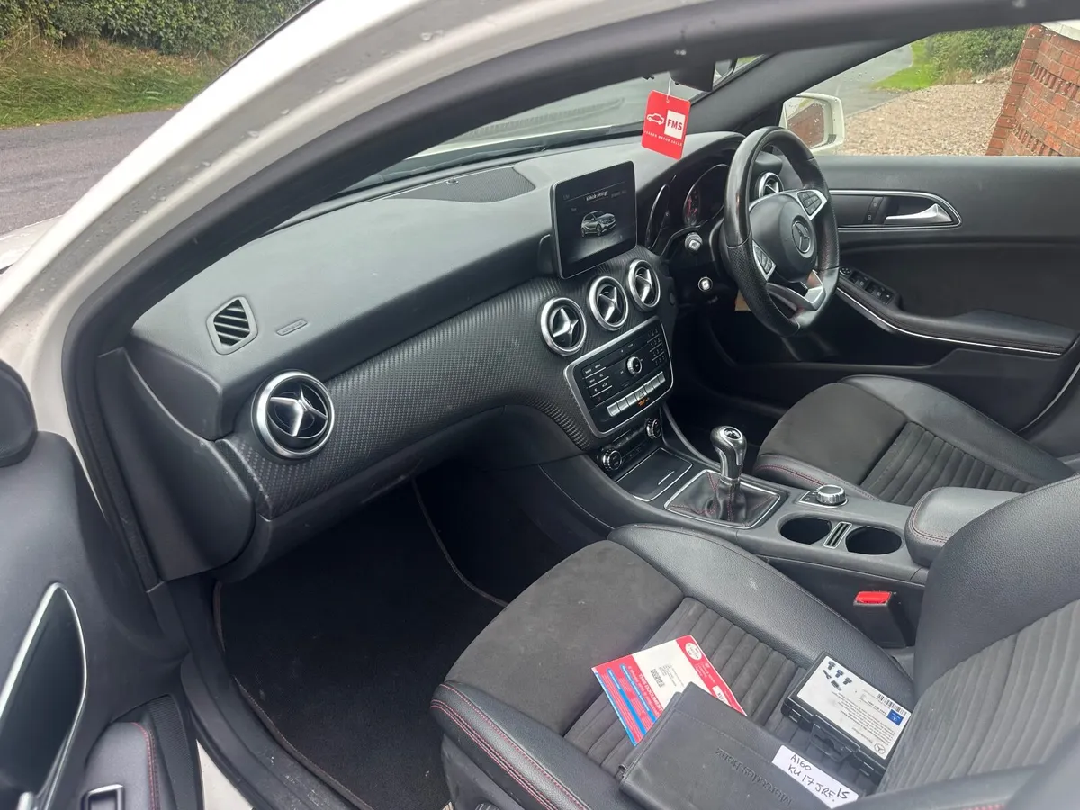 2017 Mercedes A160. Category N. - Image 2
