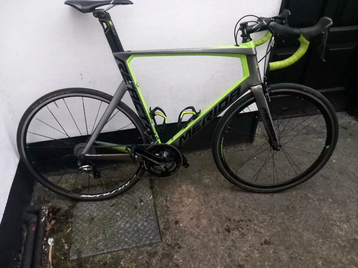 2017 Merida Reacto 5000 carbon road bike size xl - Image 1