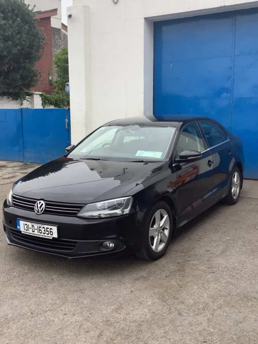 Volkswagen Jetta 2013 1.6TDI - Image 4
