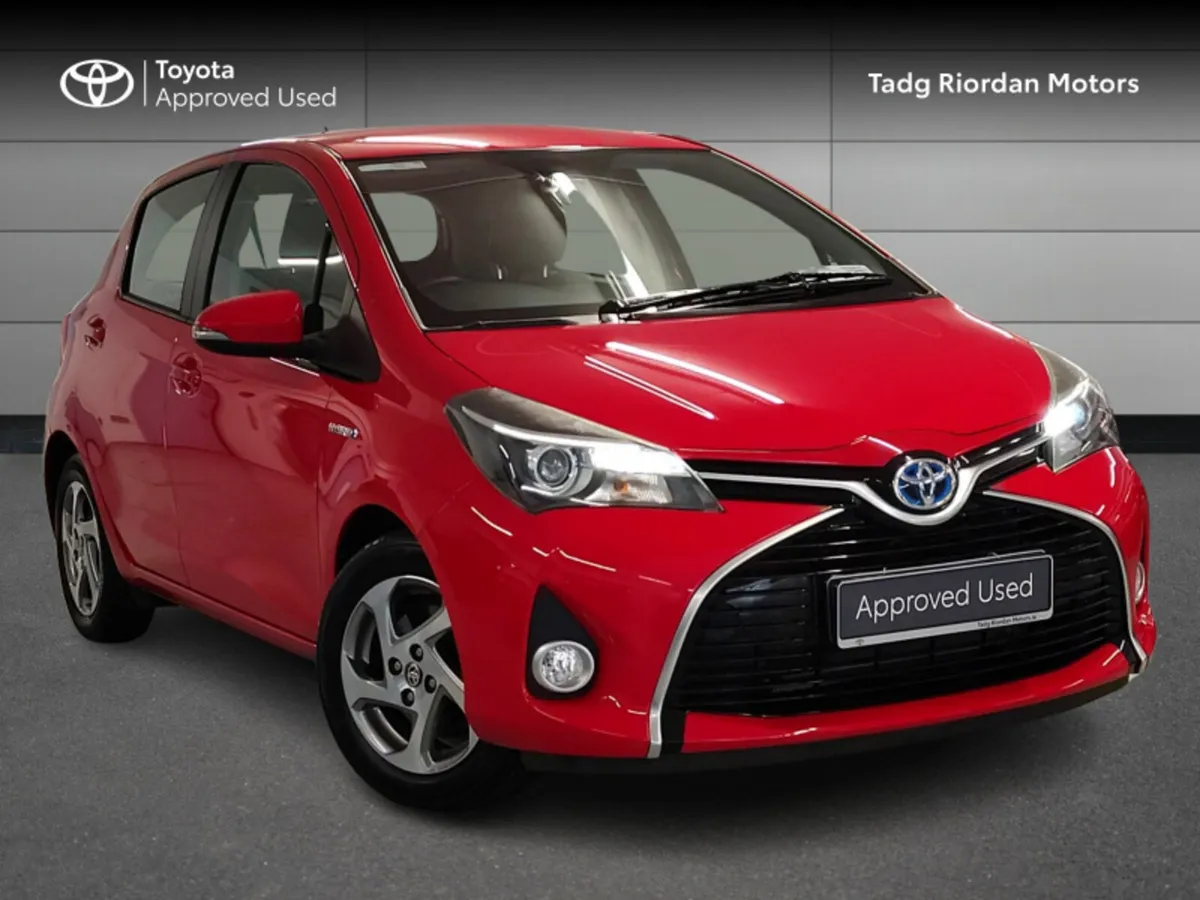 Toyota Yaris HYBRID LUXURY  AUTO * Price Reduction - Image 1
