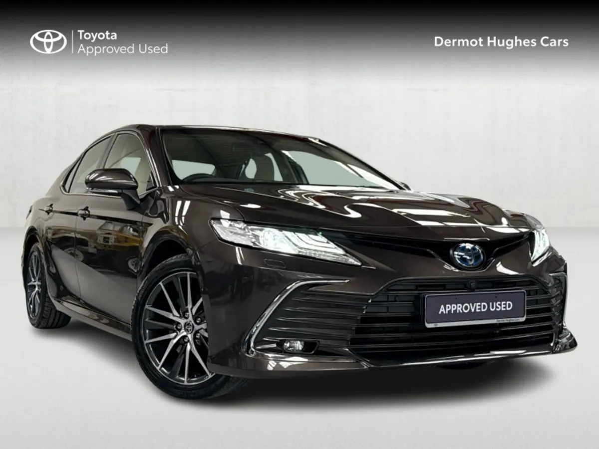 Toyota Camry CAMRY PLATINUM EDITION - Image 1