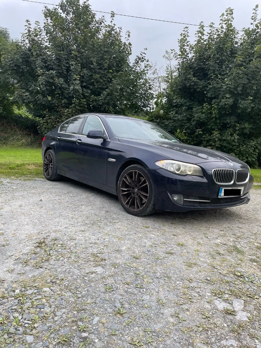 BMW 530d - Image 1