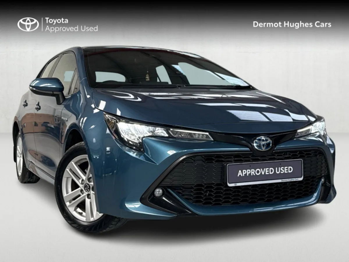 Toyota Corolla HYBRID LUNA H/B 4DR AUTO - Image 1
